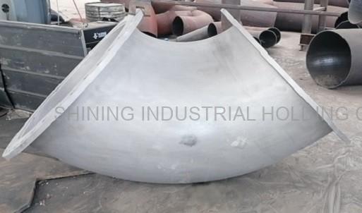 Flanşlı Bükülmüş Boru