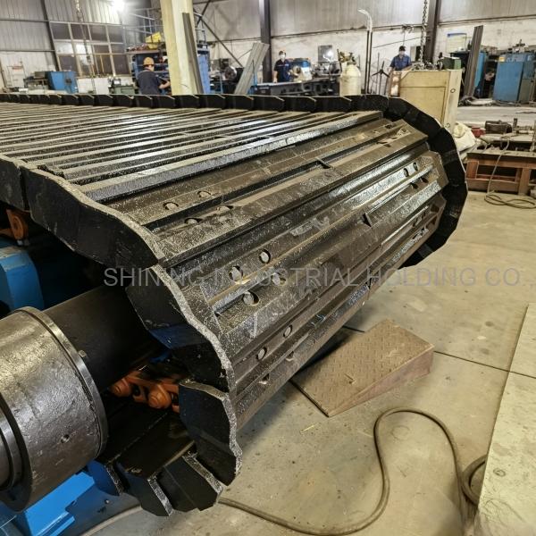 WBZ1524×5615mm Heavy-duty Apron Feeder – SHINING Wear-resistant Design