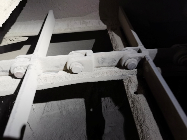 Cement01-200k.jpg